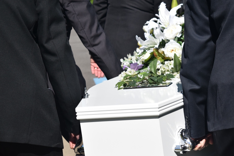 funeraire-ST TROPEZ-min_death-2421820